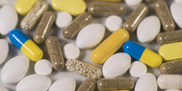 探索藥丸片劑的多彩世界 小小藥片背后的科學(xué)奧秘